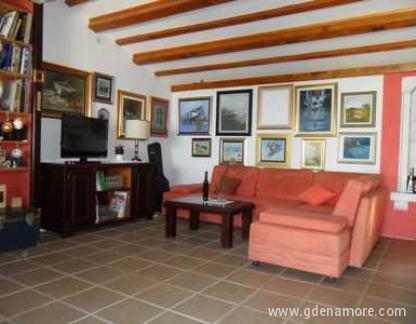 Apartments Picasso, private accommodation in city Komiža, Croatia